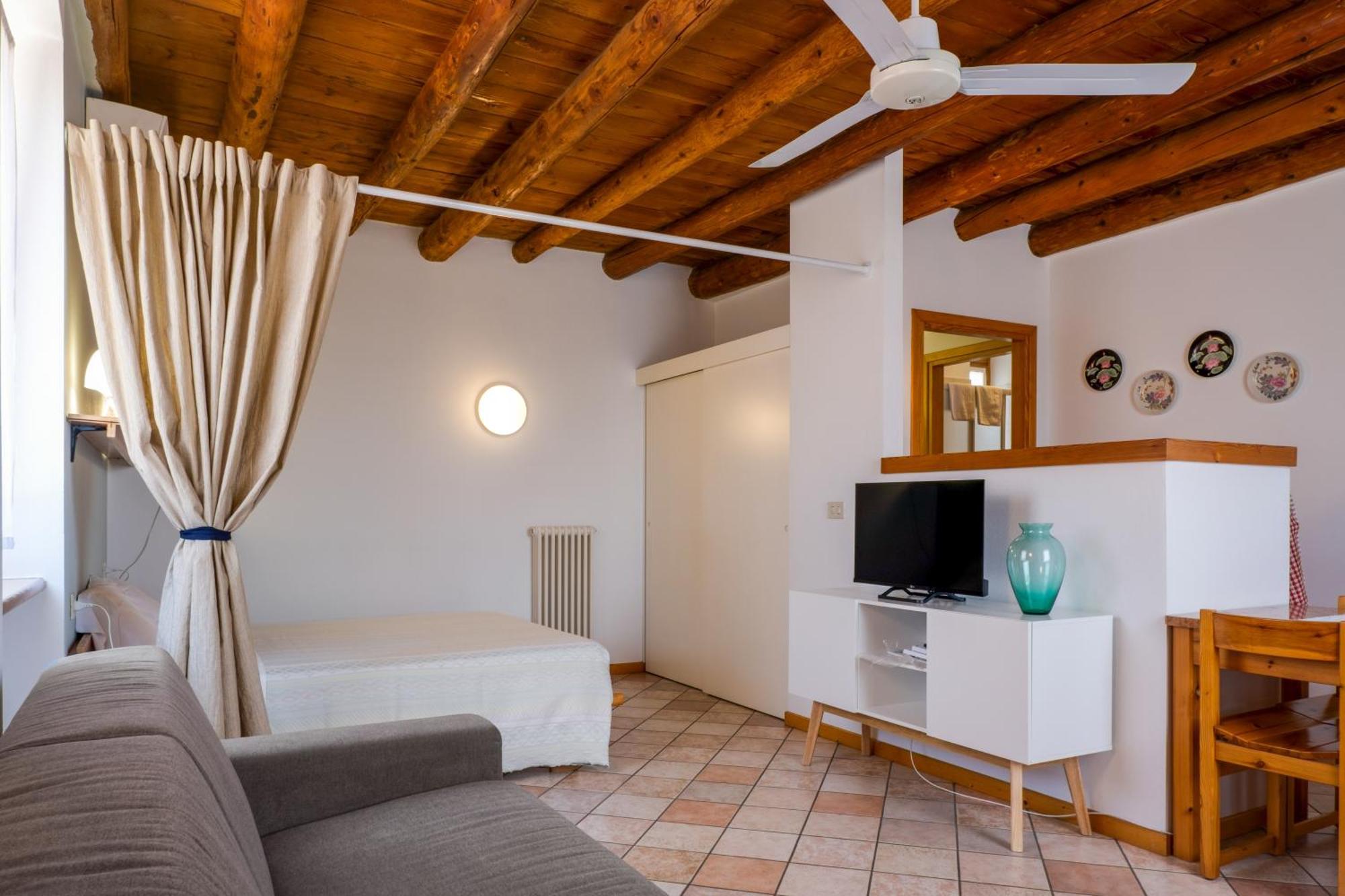 Agriturismo Le Ginestre Lazise Dış mekan fotoğraf